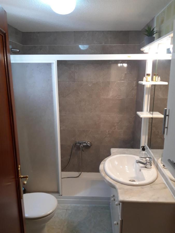 Central Accommodation Alicante Eksteriør bilde